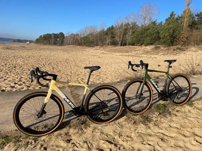 RINOS Kohlefaser Gravel Bike Sandman 4.0 Shimano GRX400