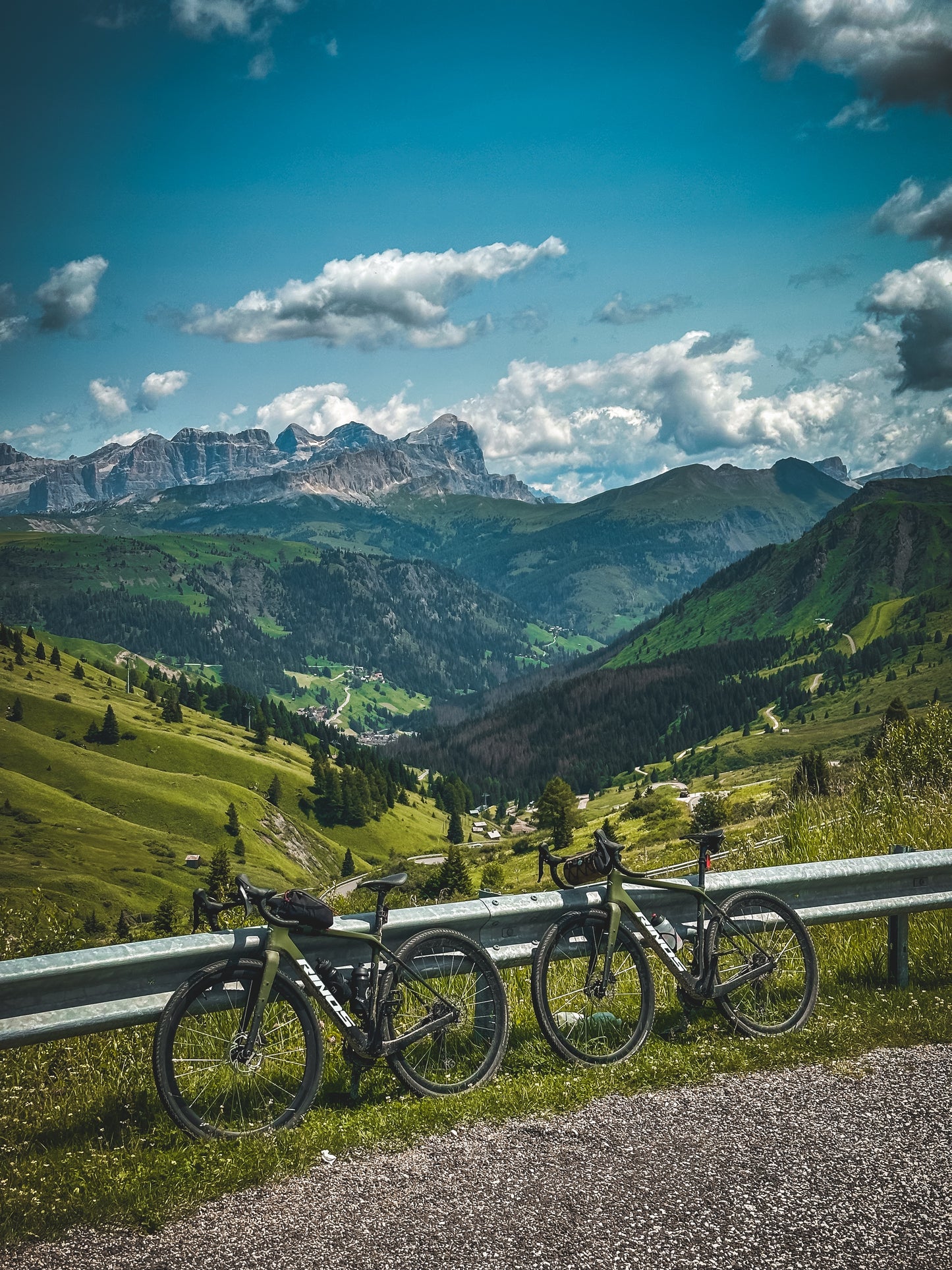 RINOS Kohlefaser Gravel Bike Sandman 4.0 Shimano GRX400