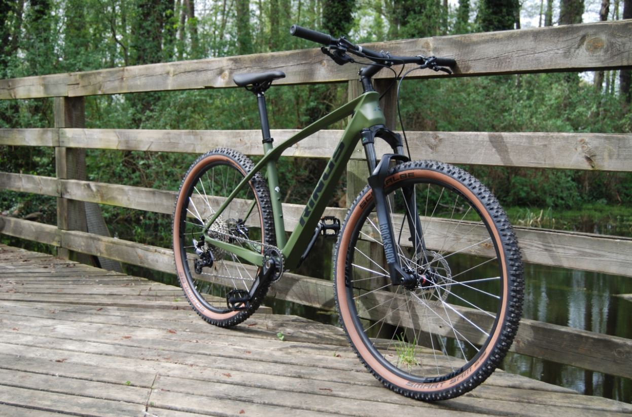 RINOS Gaia2.0 Carbon MTB Shimano Deore 12 Gänge Rockshox Hardtail