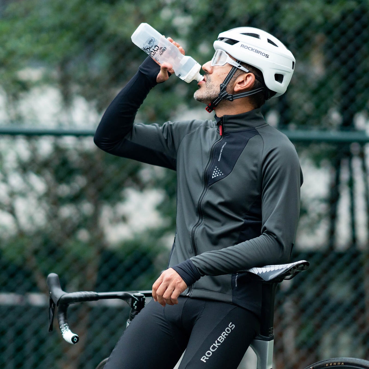 Herren Winter Fahrradjacke Winddicht Atmungsaktiv mit Fleecefutter ROCKBROS