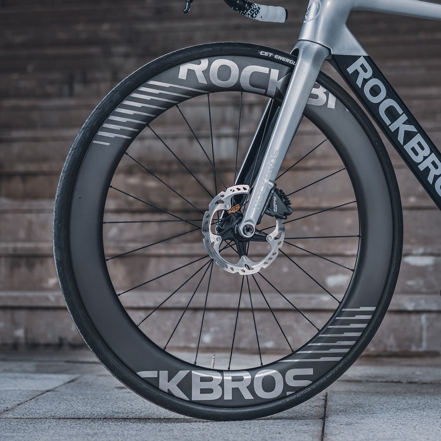 700C Carbon Laufradsatz 65mm Scheibenbremse Steckachse Laufrad Set für Rennrad ROCKBROS